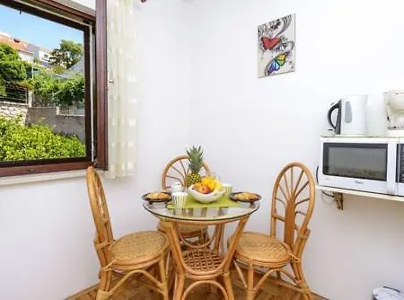 Kerry Apartment